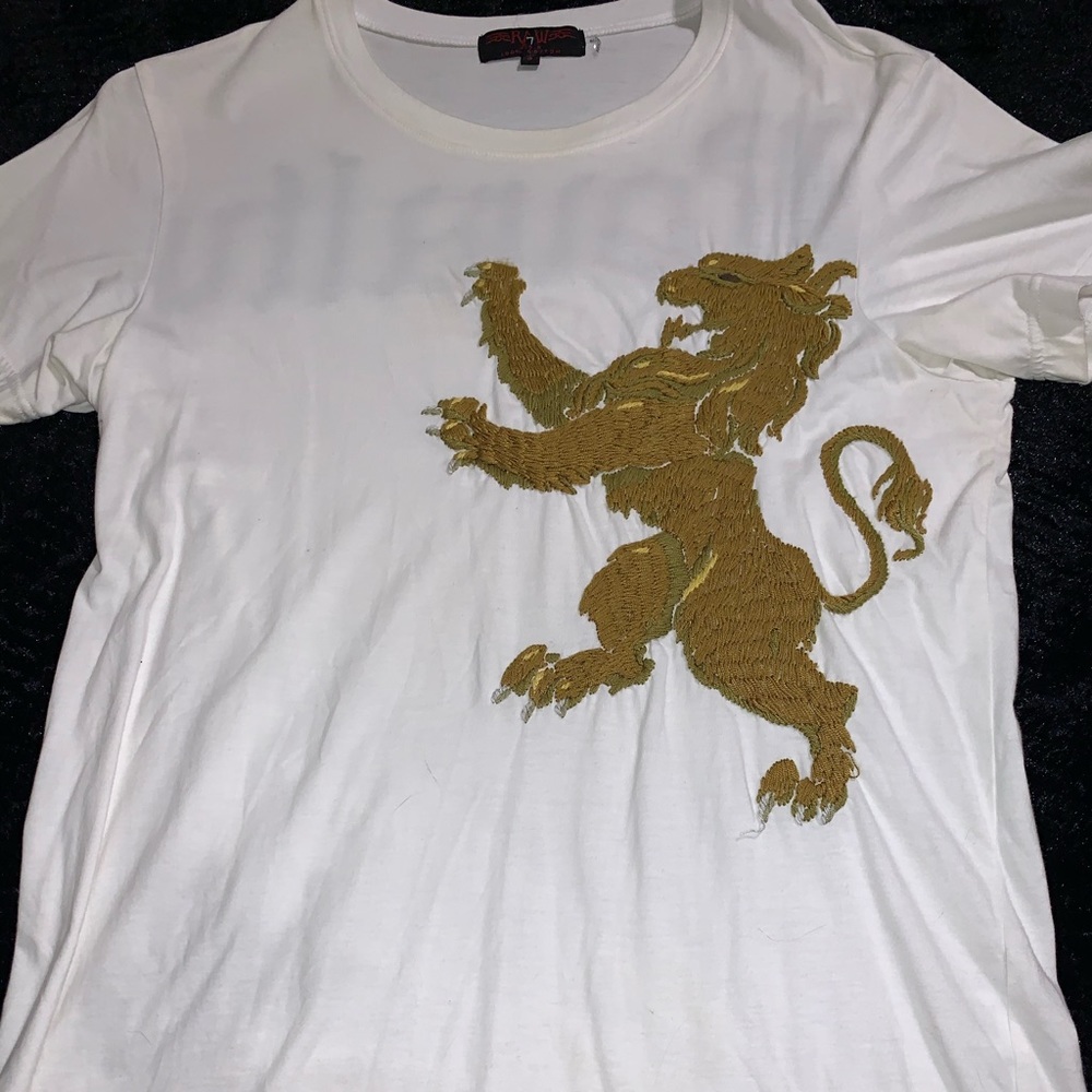 RAW brand stitched tee with lion “Royalty”